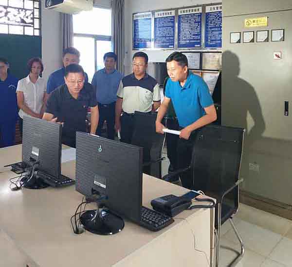 小-德宏州州长实地调研芒市供水紧缺问题2.jpg